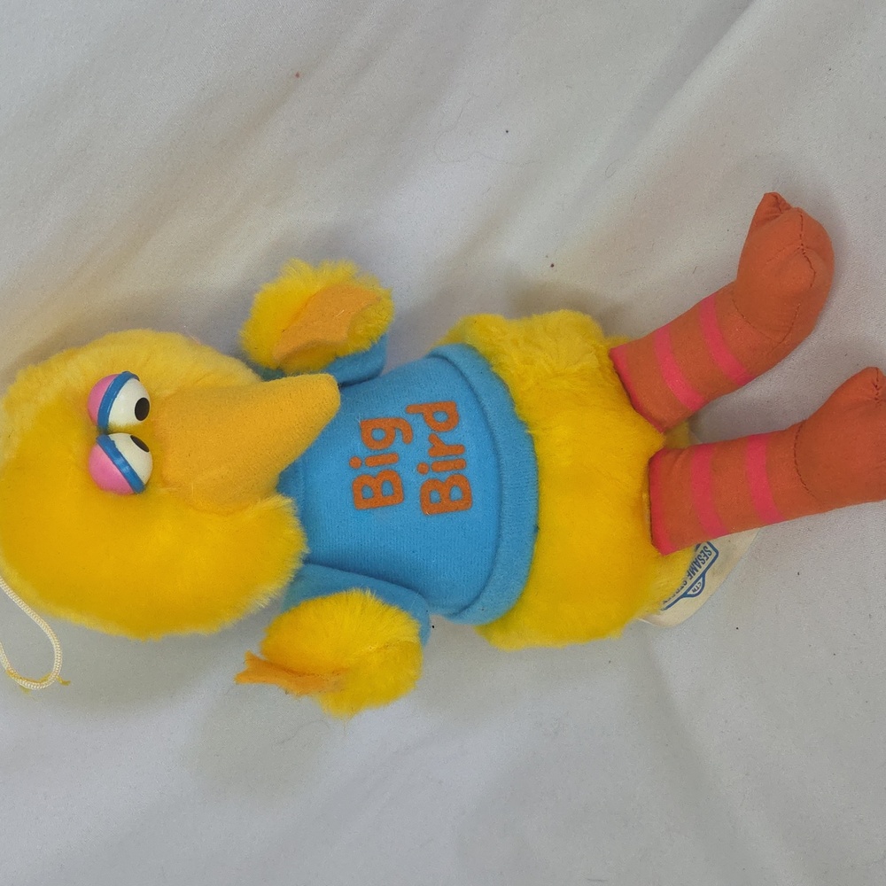 Big Bird Playskool Seasame Street 1983 vintage 8.5" Hang Plush